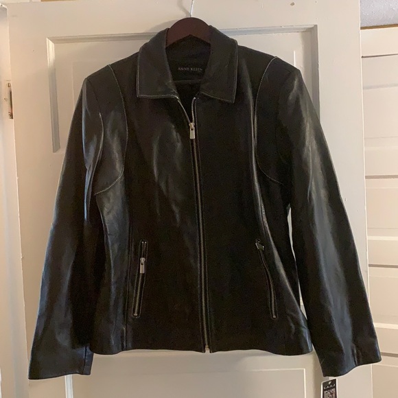 Anne Klein Jackets & Blazers - Gorgeous black leather jacket.